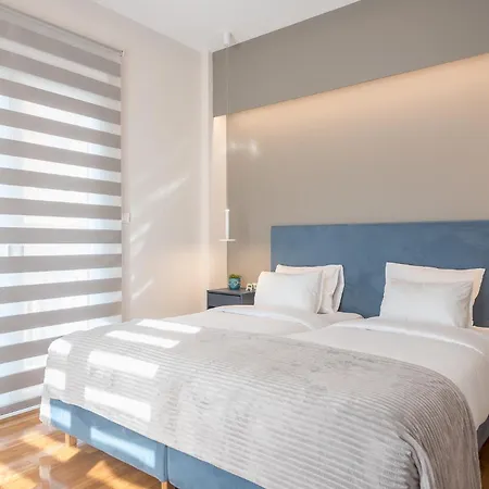 Dream Cozy 3br With Balcony * Athen